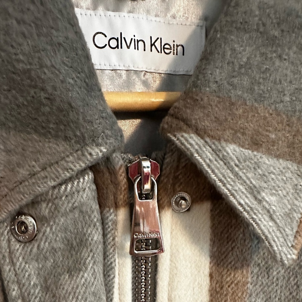 🔆 Calvin Klein Plaid Gray and Cream Trench Coat with Belt - Medium NWOT - Picture 7 of 16